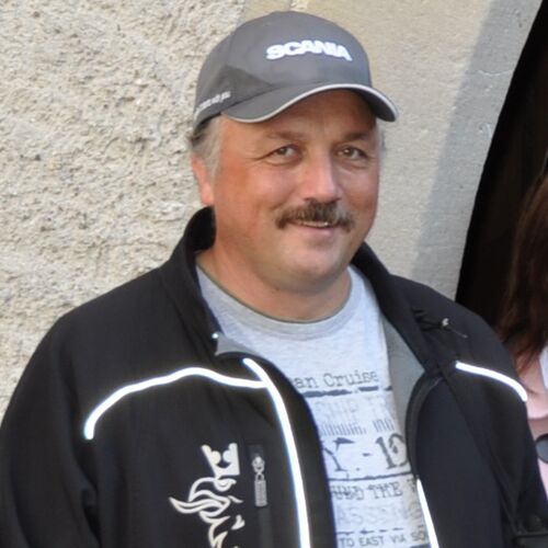 Bernhard Schmid